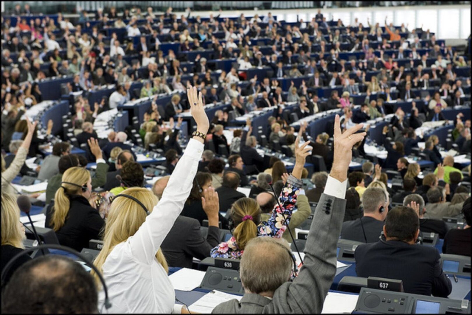 Evropski parlament: Izglasana rezolucija o posebnom tribunalu za Putina - slika 1
